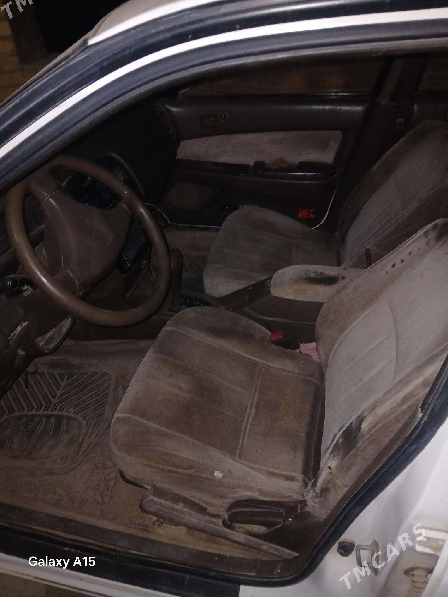 Toyota Camry 1995 - 45 000 TMT - Саят - img 5