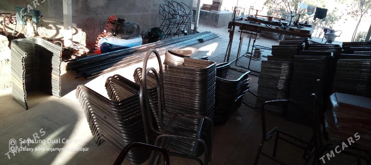 işgär gözleýän - Magdanly - img 3