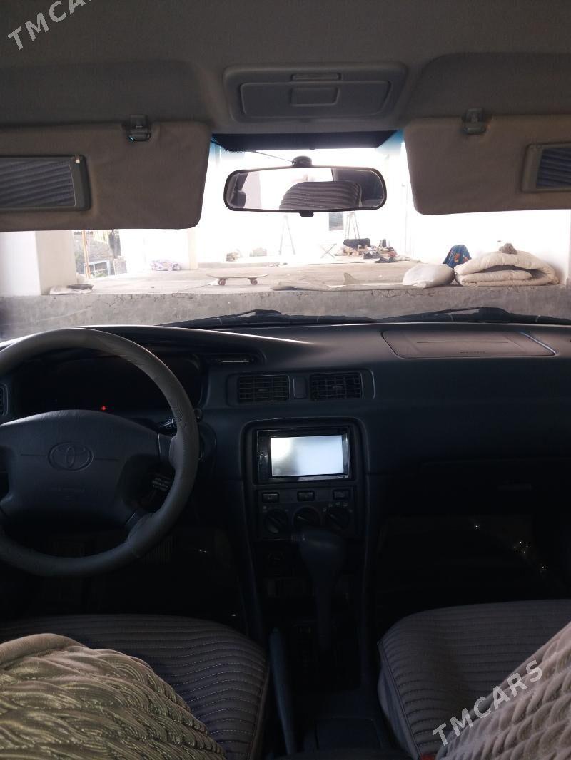 Toyota Camry 2000 - 150 000 TMT - Койтендаг - img 5