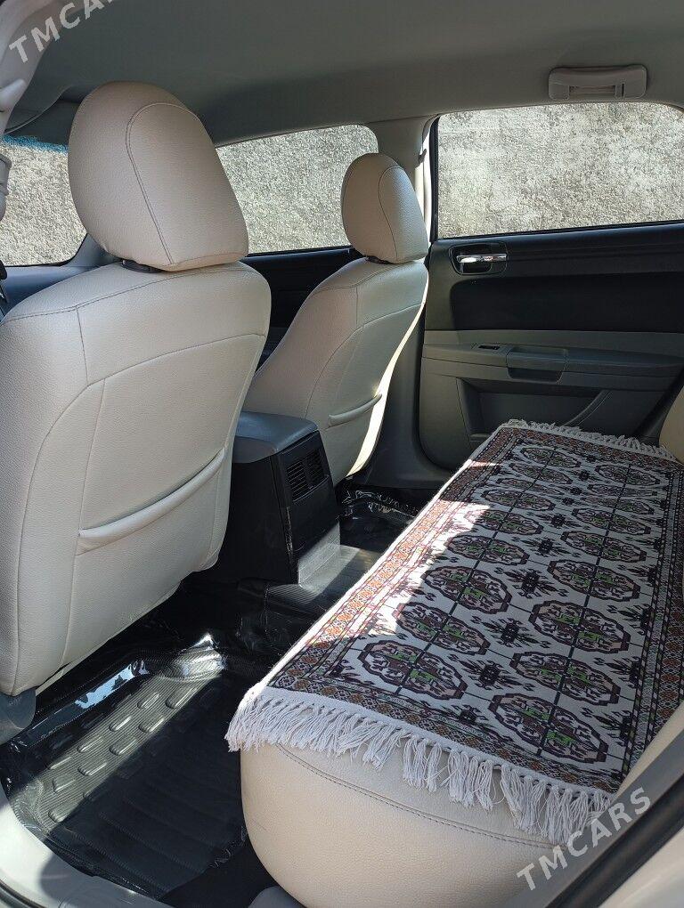 Chrysler 300 2006 - 80 000 TMT - Туркменбаши - img 5