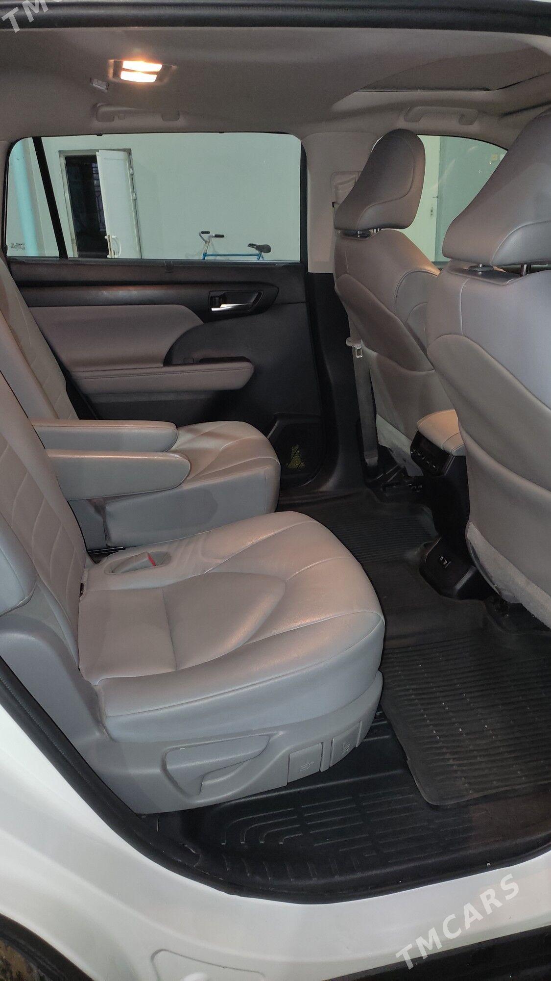 Toyota Highlander 2020 - 510 000 TMT - Байрамали - img 5