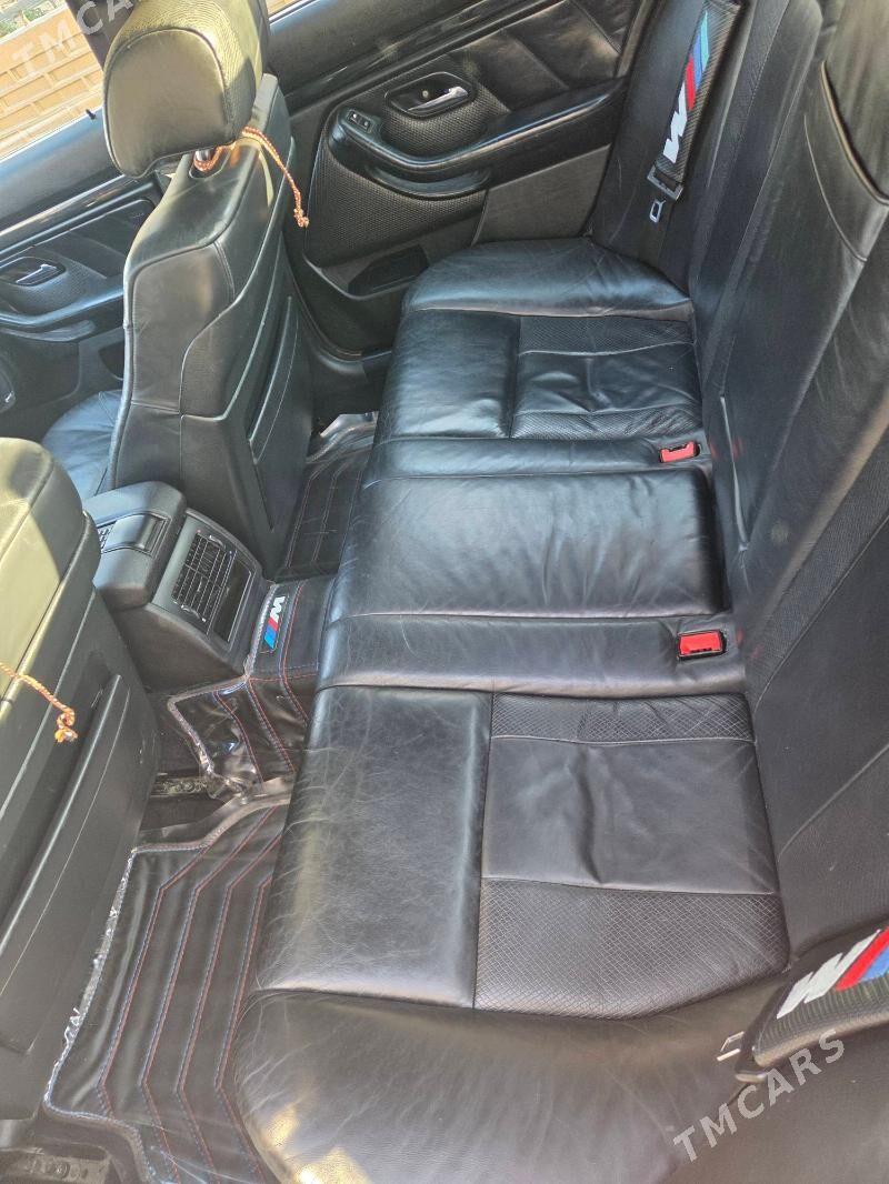 BMW E39 2002 - 170 000 TMT - Мары - img 6