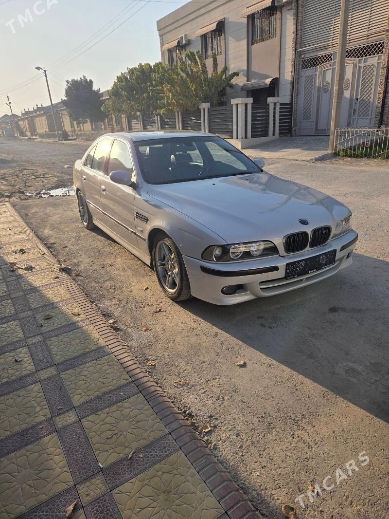 BMW E39 2002 - 170 000 TMT - Мары - img 3
