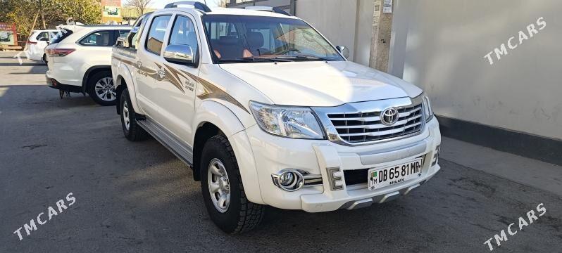 Toyota Hilux 2014 - 420 000 TMT - Мары - img 2
