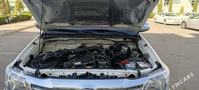 Toyota Hilux 2014 - 420 000 TMT - Мары - img 9