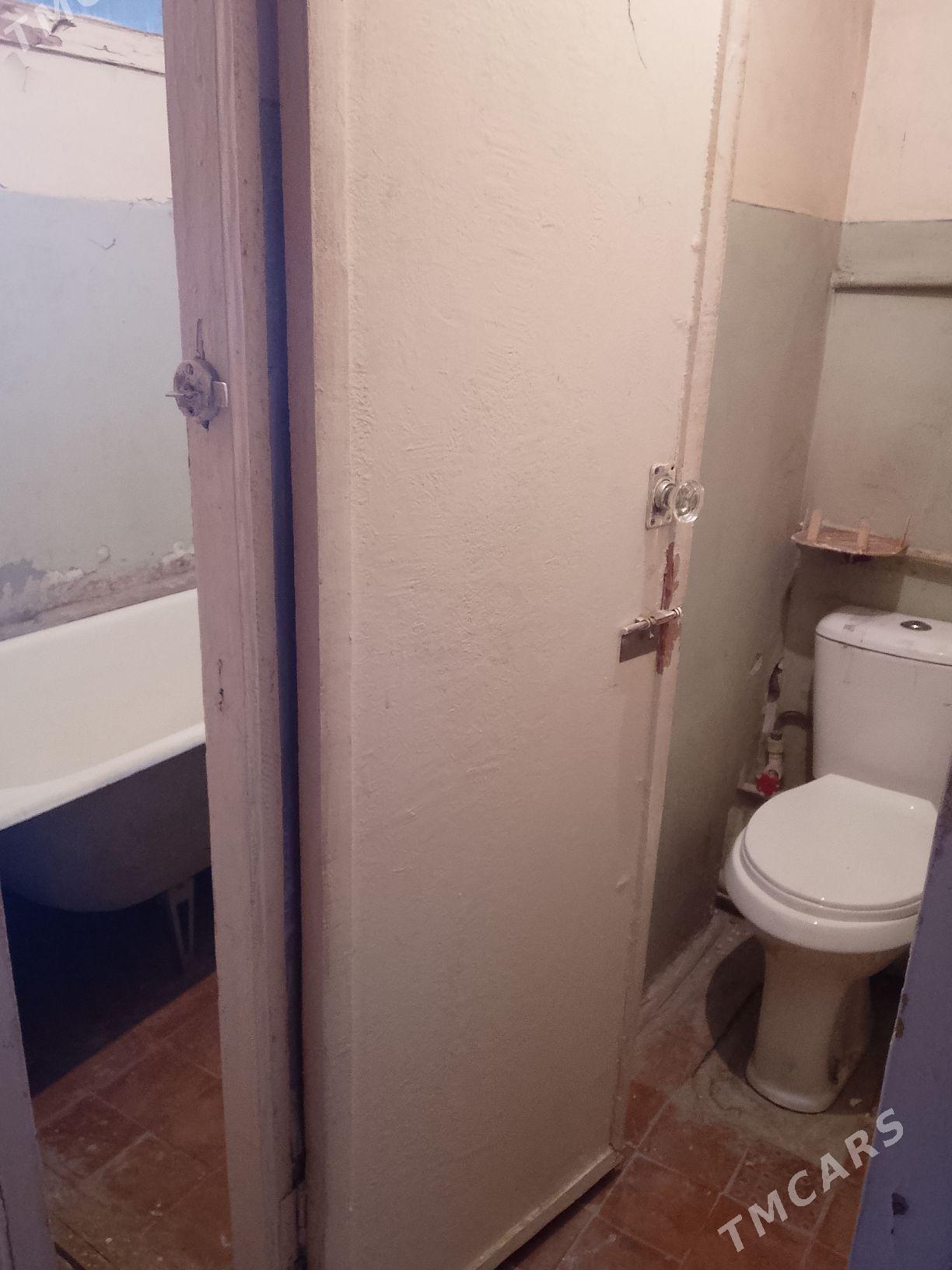 Gagarin 3 komnut 2 etaj - Чарджоу - img 4