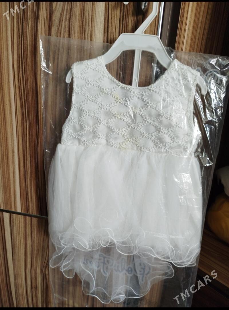 БЕЛОЕ ДЕТСКОЕ ПЛАТЬЕ - Türkmenbaşy - img 2