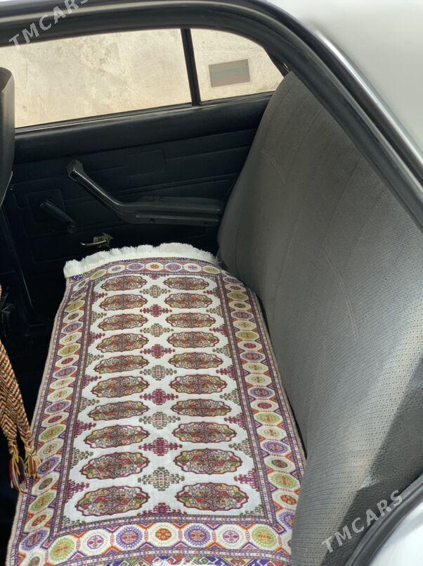 Lada 2107 2010 - 47 000 TMT - Гурбансолтан Едже - img 5