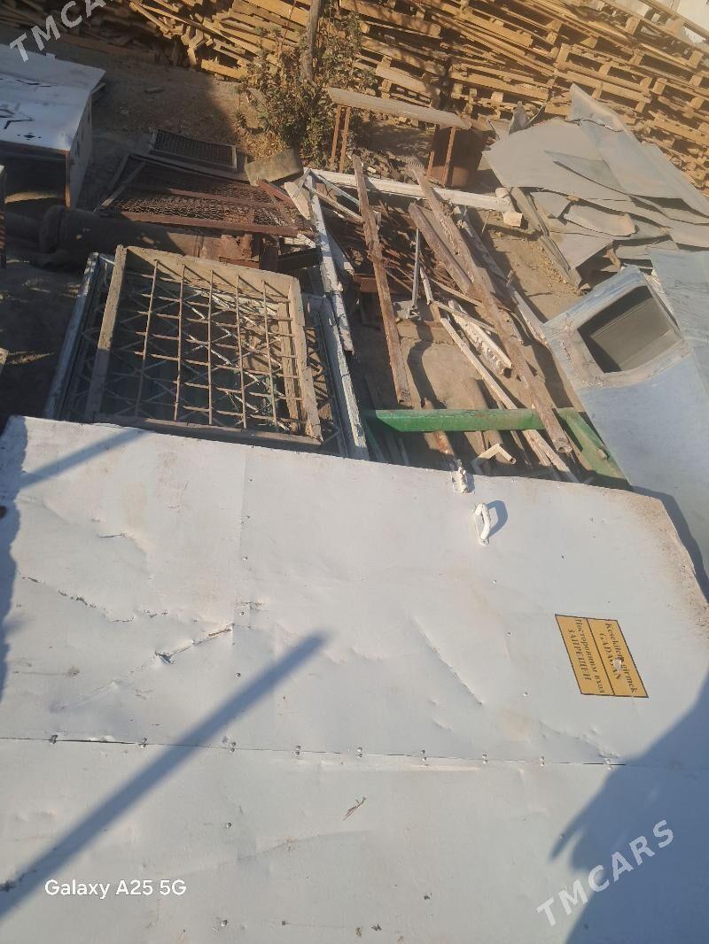 Demir razny - Анев - img 2