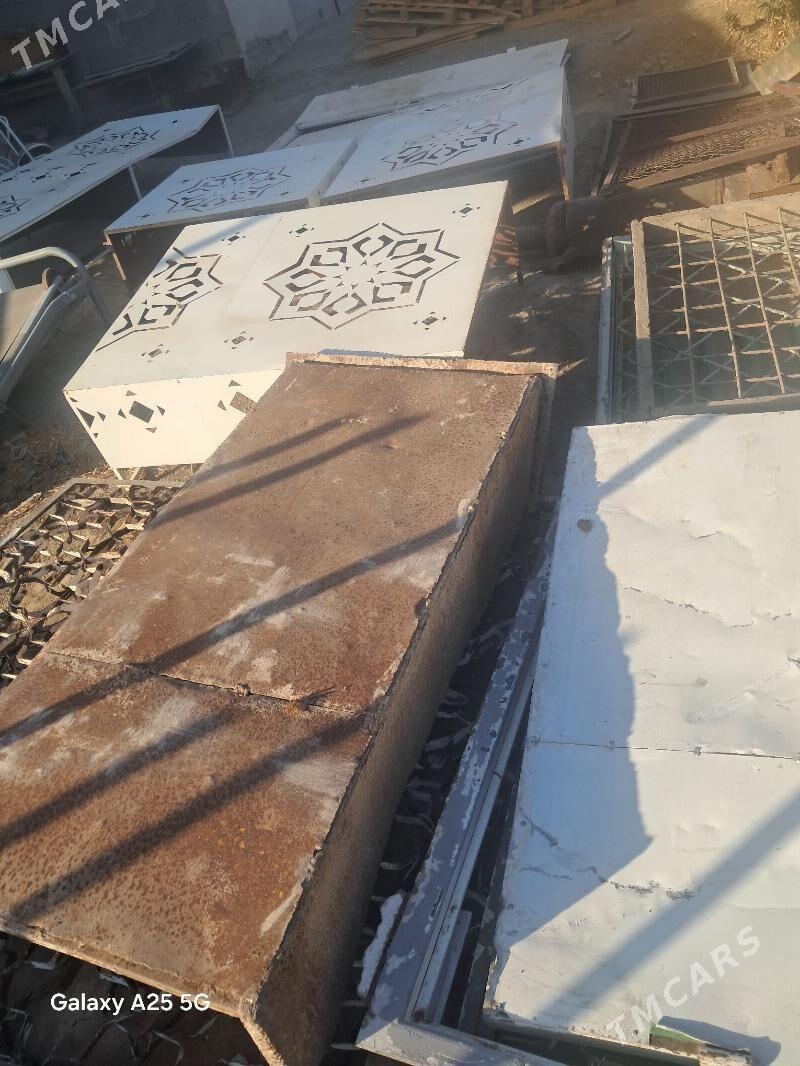 Demir razny - Анев - img 3