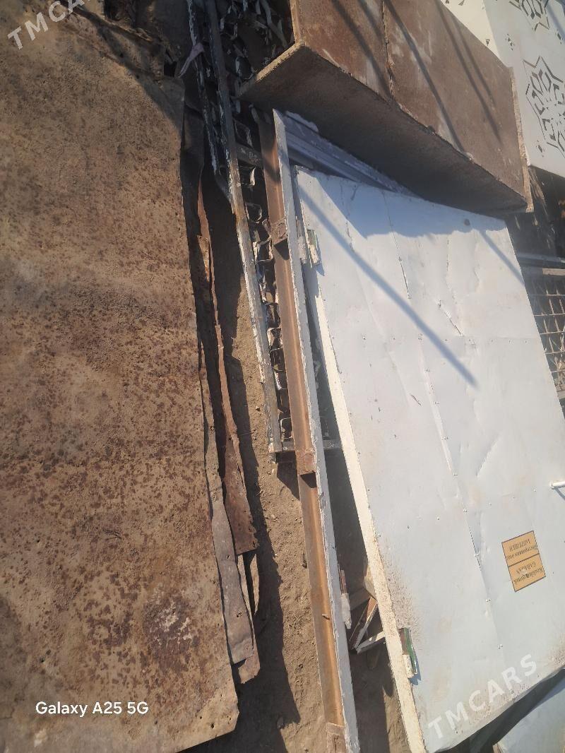 Demir razny - Анев - img 4