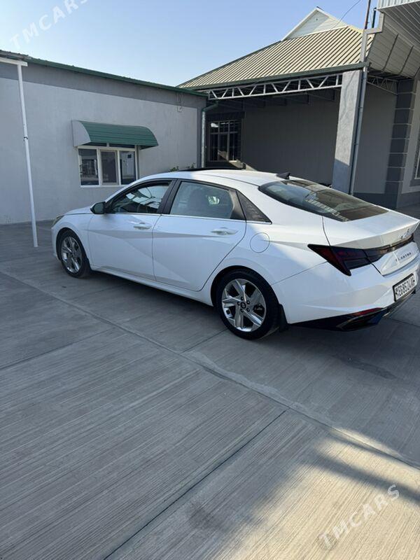 Hyundai Elantra 2021 - 250 000 TMT - Ашхабад - img 5