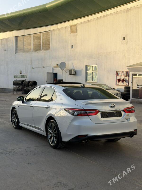 Toyota Camry 2023 - 662 000 TMT - Ашхабад - img 2