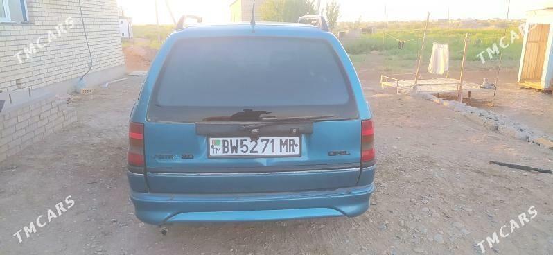Opel Astra 1993 - 58 000 TMT - Мургап - img 3