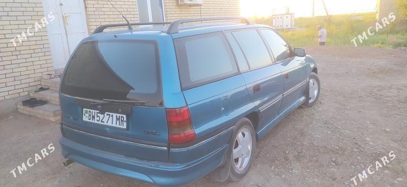 Opel Astra 1993 - 58 000 TMT - Мургап - img 5