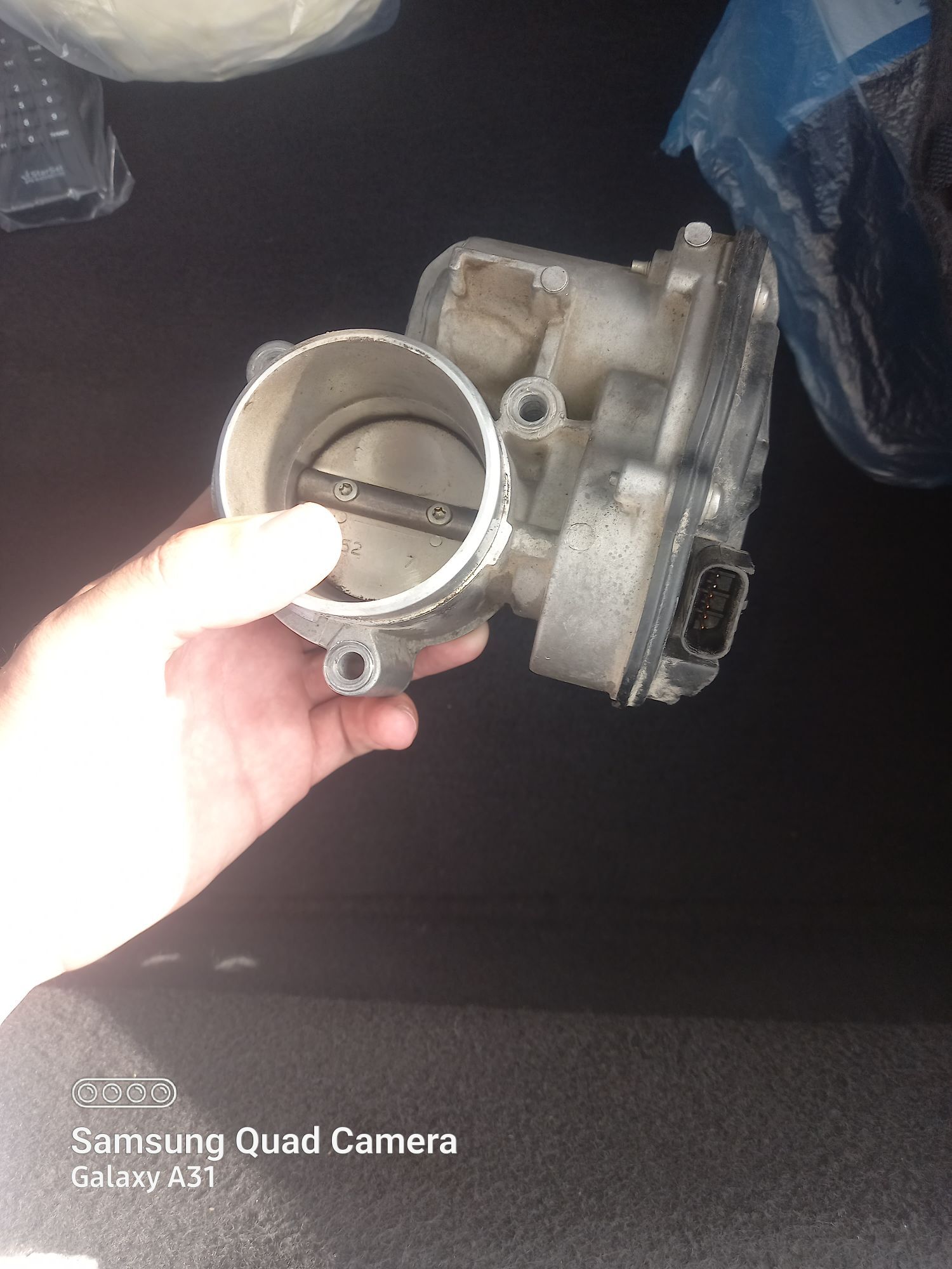 zaslonka priora 1 200 TMT - Кака - img 2