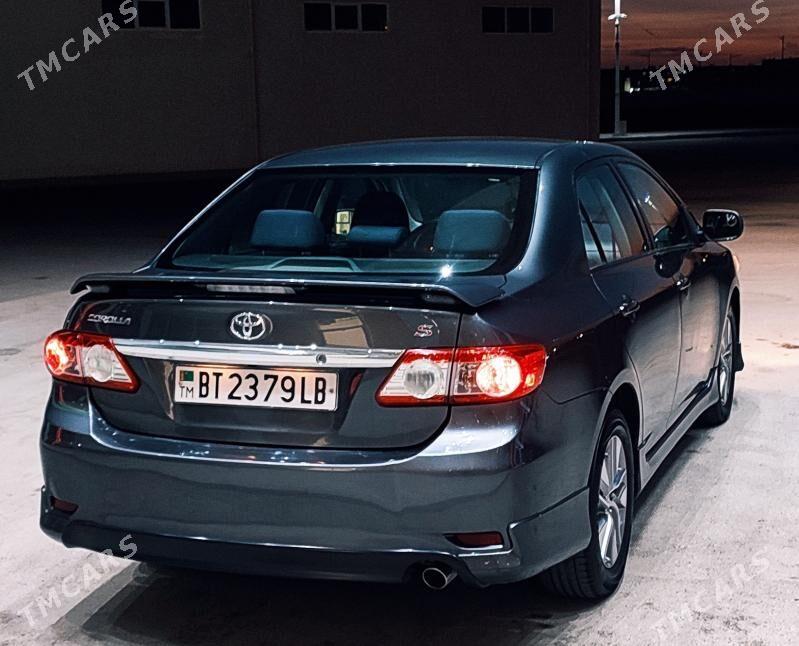 Toyota Corolla 2011 - 158 000 TMT - Туркменабат - img 2