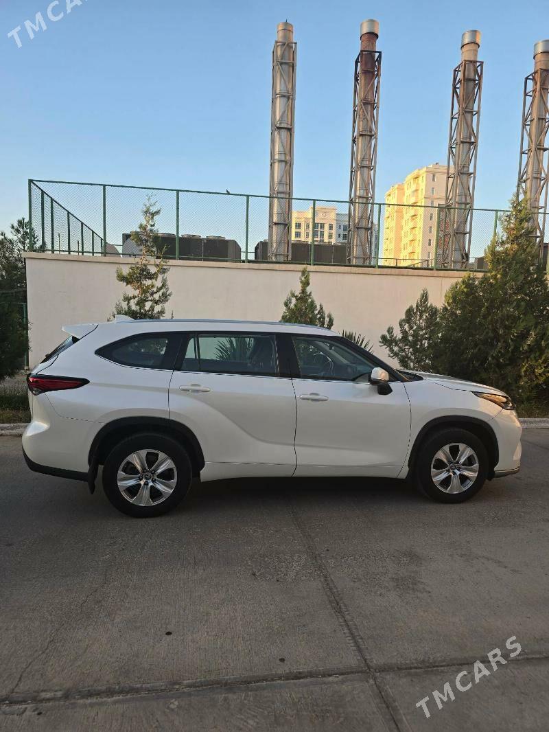 Toyota Highlander 2021 - 690 000 TMT - Aşgabat - img 8