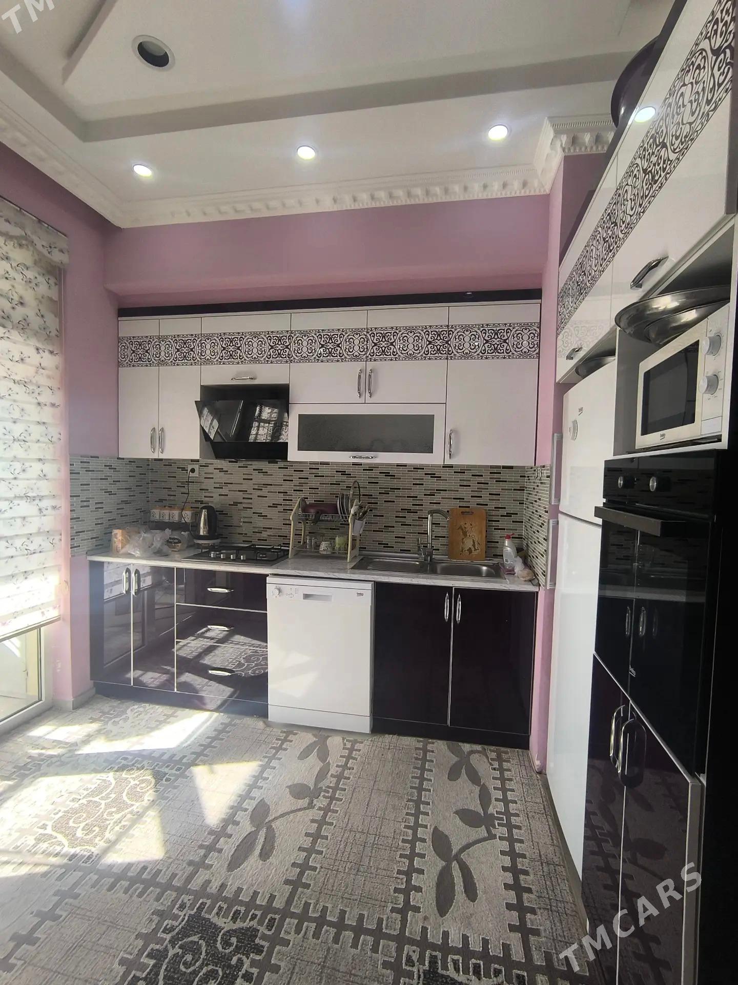 Gurtly 4etaz 3komnat liftli - Aşgabat - img 3