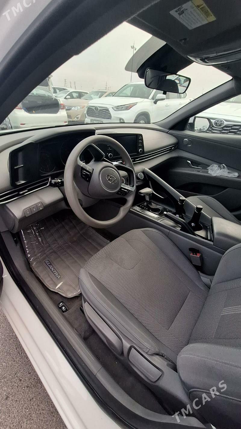 Hyundai Elantra 2021 - 240 000 TMT - Büzmeýin - img 3