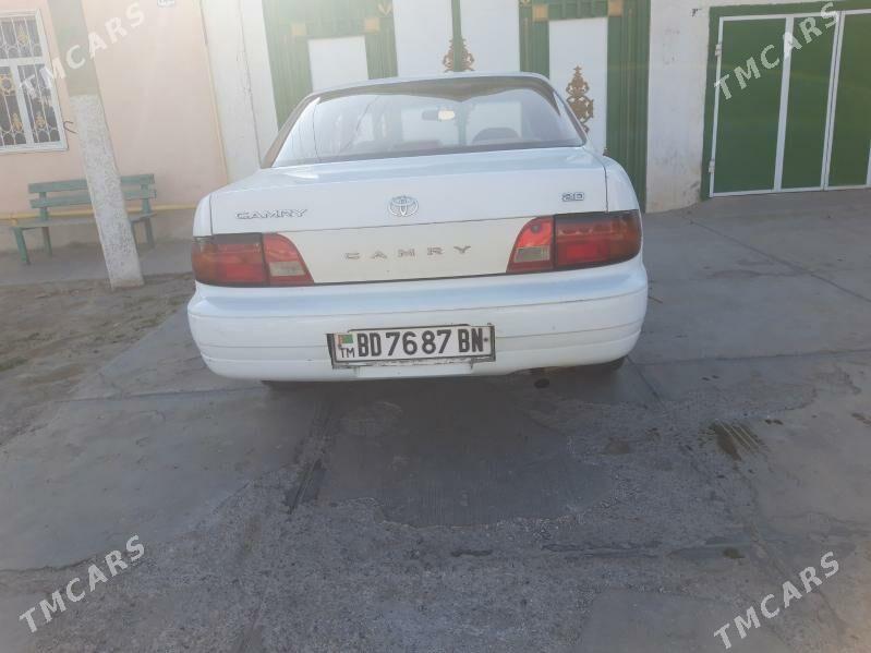 Toyota Camry 1994 - 85 000 TMT - Gyzylarbat - img 1