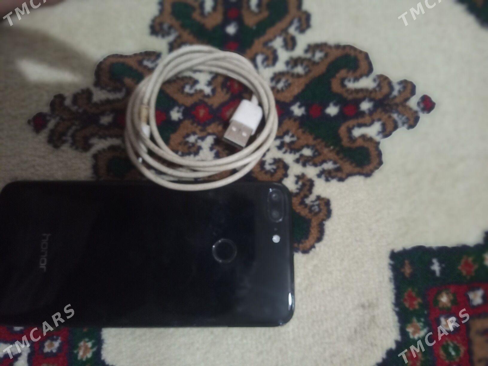 Honor 9 lave ram 3 pam 32 - Балканабат - img 1