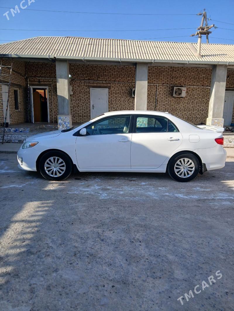 Toyota Corolla 2013 - 155 000 TMT - Теджен - img 5