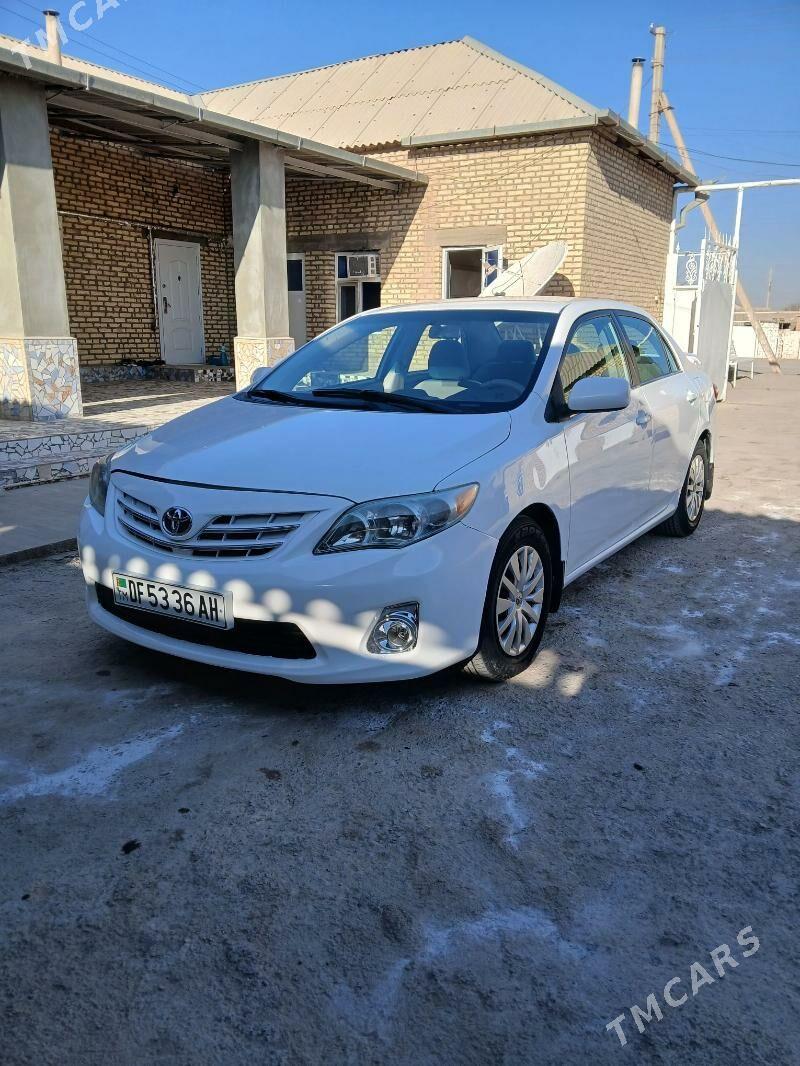 Toyota Corolla 2013 - 155 000 TMT - Теджен - img 6