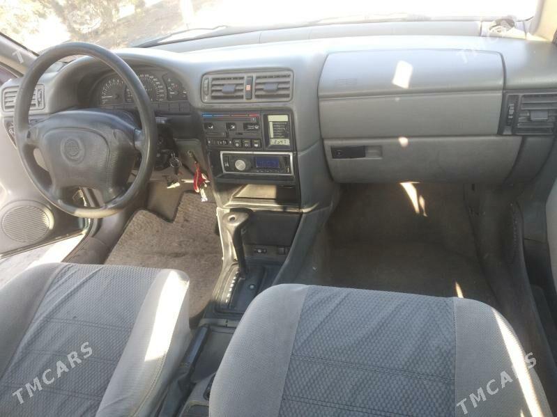 Opel Vectra 1995 - 37 000 TMT - Дашогуз - img 3