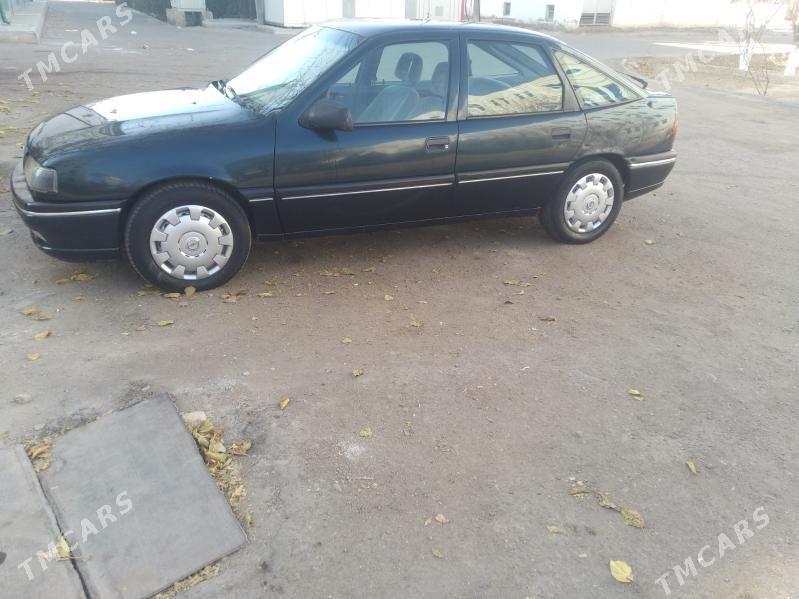 Opel Vectra 1995 - 37 000 TMT - Дашогуз - img 1