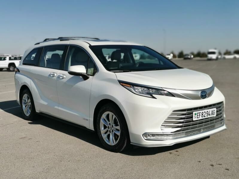 Toyota Sienna 2021 - 710 000 TMT - Aşgabat - img 1