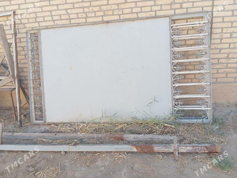 Warata - Mary - img 1