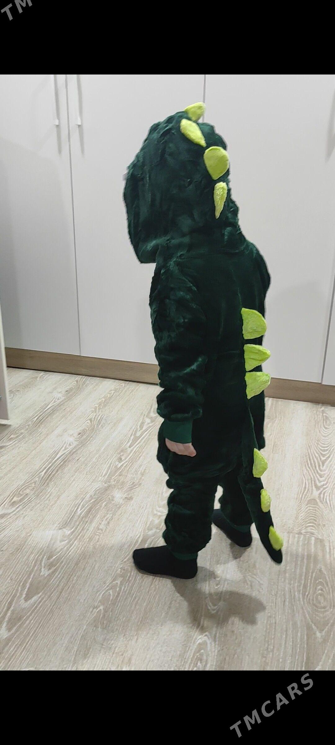 Костюм - 11 мкр - img 2