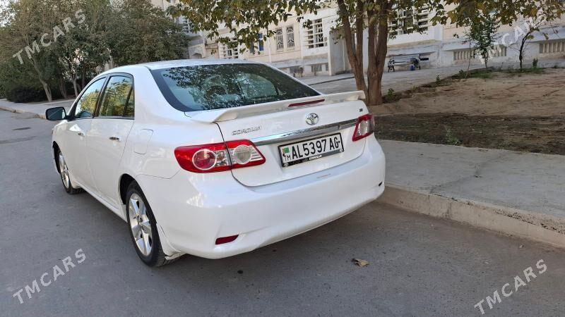 Toyota Corolla 2013 - 175 000 TMT - Ашхабад - img 2