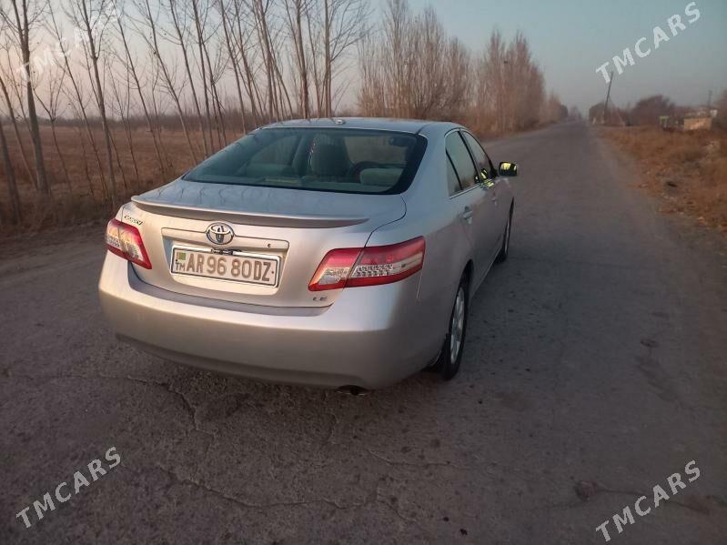 Toyota Camry 2010 - 216 000 TMT - Şabat etr. - img 2
