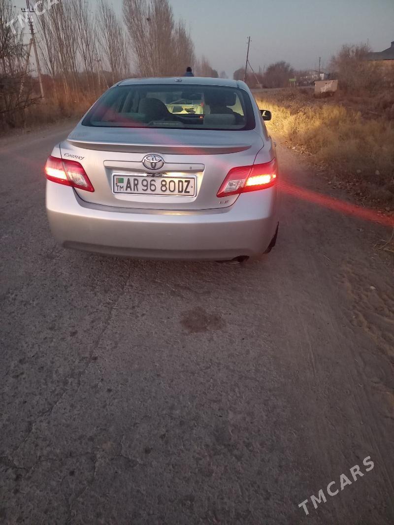 Toyota Camry 2010 - 216 000 TMT - Şabat etr. - img 7