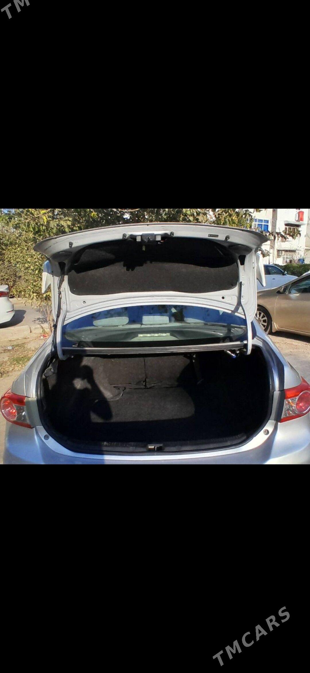 Toyota Corolla 2011 - 170 000 TMT - Aşgabat - img 8