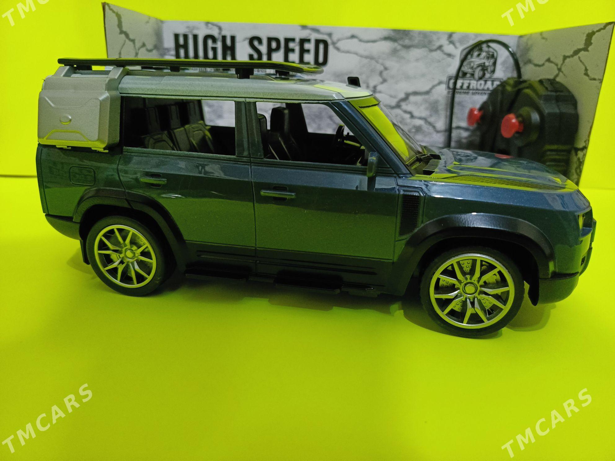 Land Rover Defender Masyn - Mary - img 4