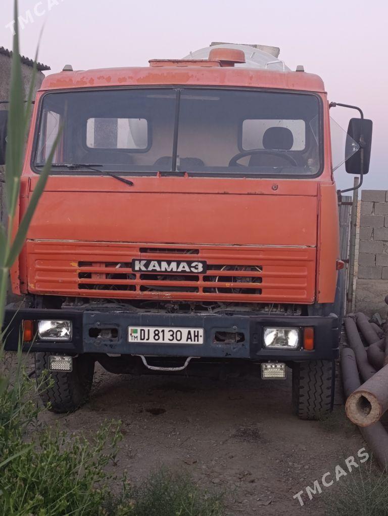 Kamaz Euro 3 2003 - 200 000 TMT - Bäherden - img 4