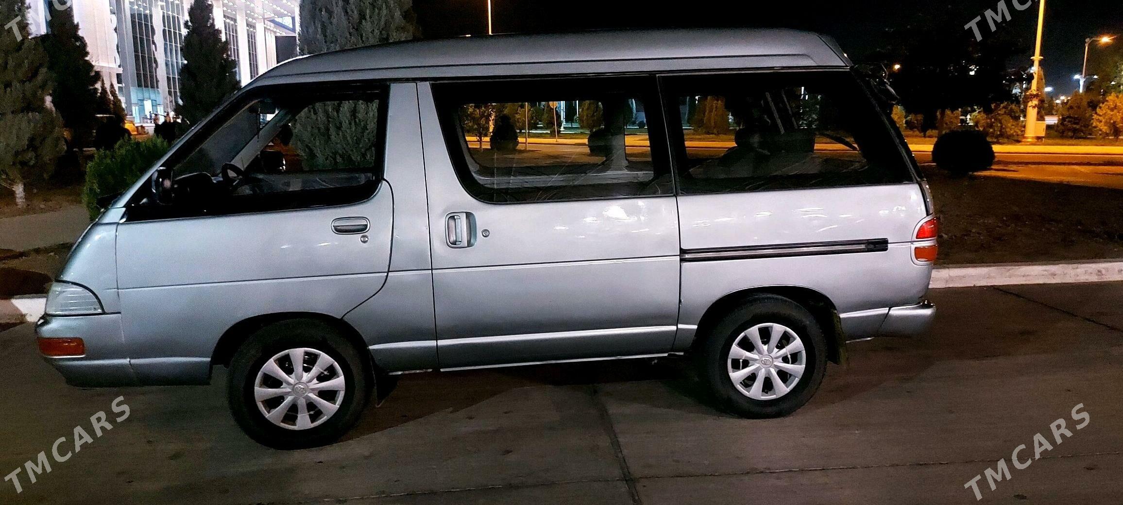 Toyota Town Ace 1992 - 55 000 TMT - Туркменабат - img 3