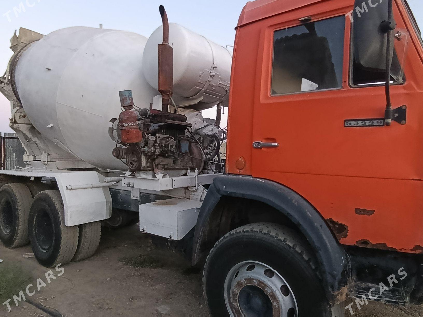 Kamaz Euro 3 2003 - 200 000 TMT - Bäherden - img 3