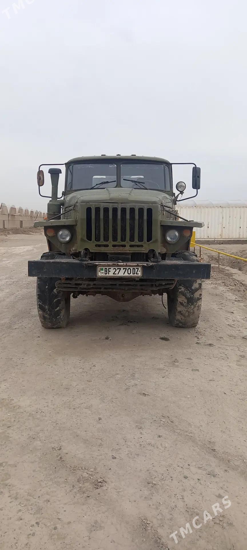 Ural 4320 1985 - 130 000 TMT - Daşoguz - img 1