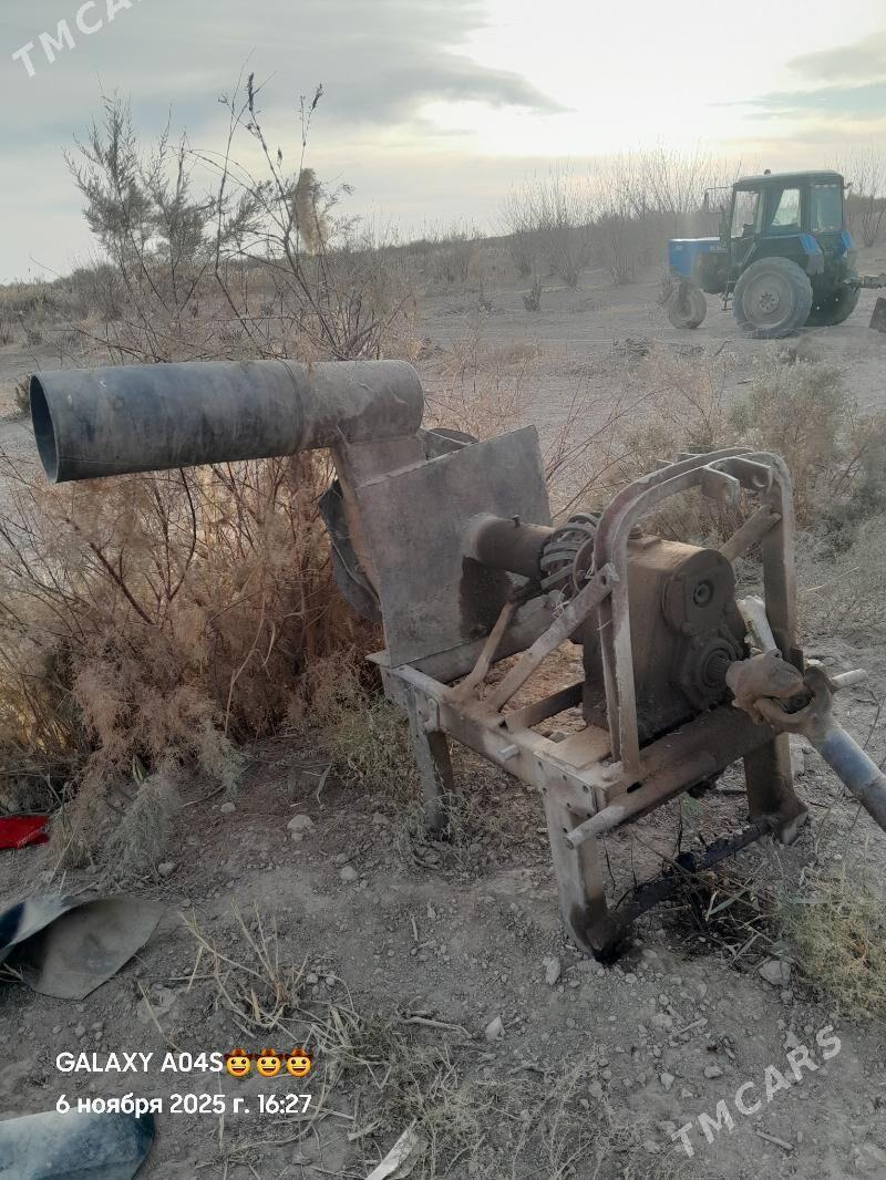 MTZ T-28 1997 - 25 000 TMT - Гурбансолтан Едже - img 4