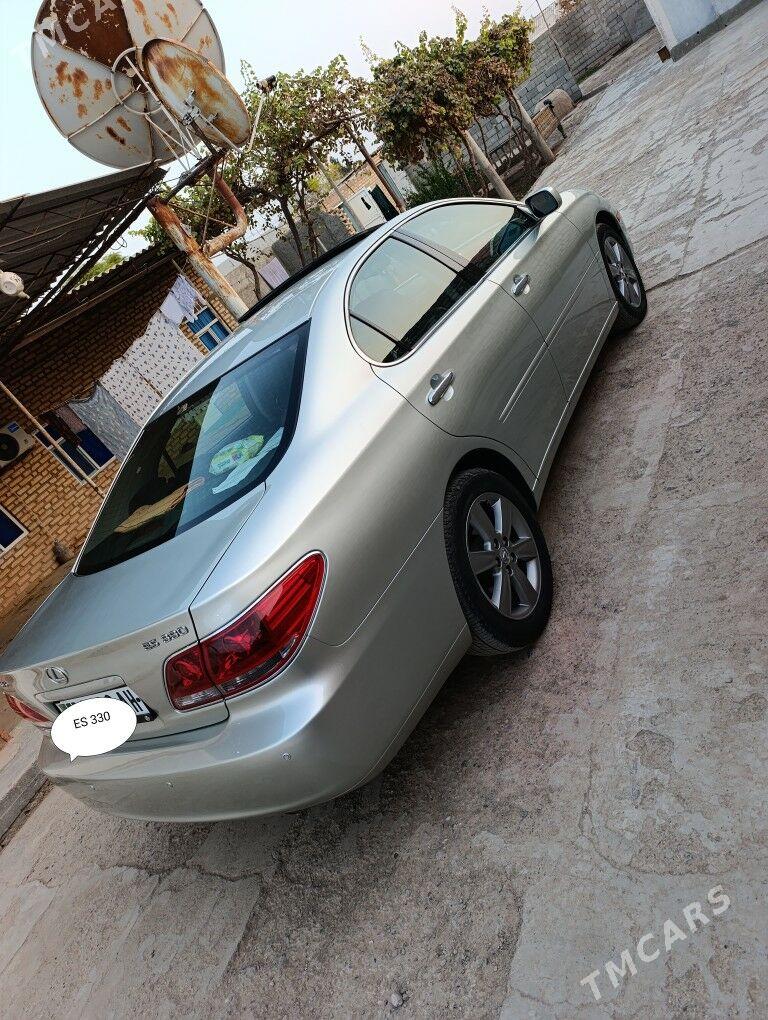 Lexus ES 330 2004 - 210 000 TMT - Серахс - img 4