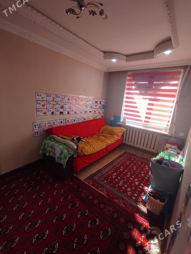 4 мкр 3/3 этаж 2 ком - 4 mkr - img 2