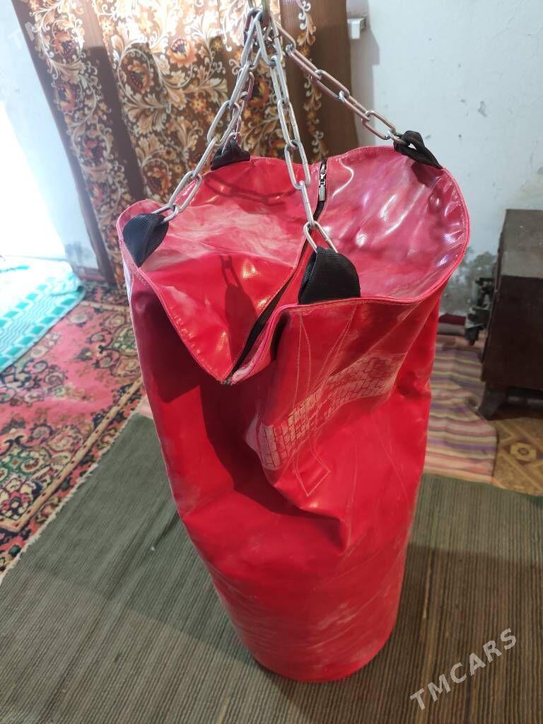 boks gruşa meşok boks gruşa - Ёлётен - img 1