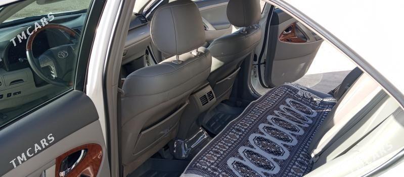 Toyota Camry 2010 - 240 000 TMT - Аркадаг - img 8