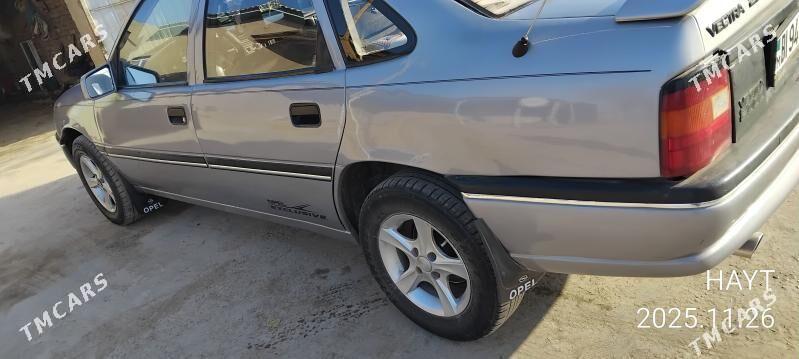 Opel Vectra 1990 - 45 000 TMT - Кёнеургенч - img 3