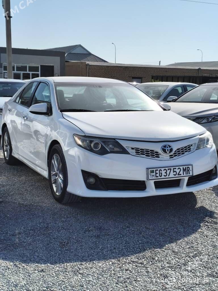 Toyota Camry 2011 - 195 000 TMT - Мары - img 4
