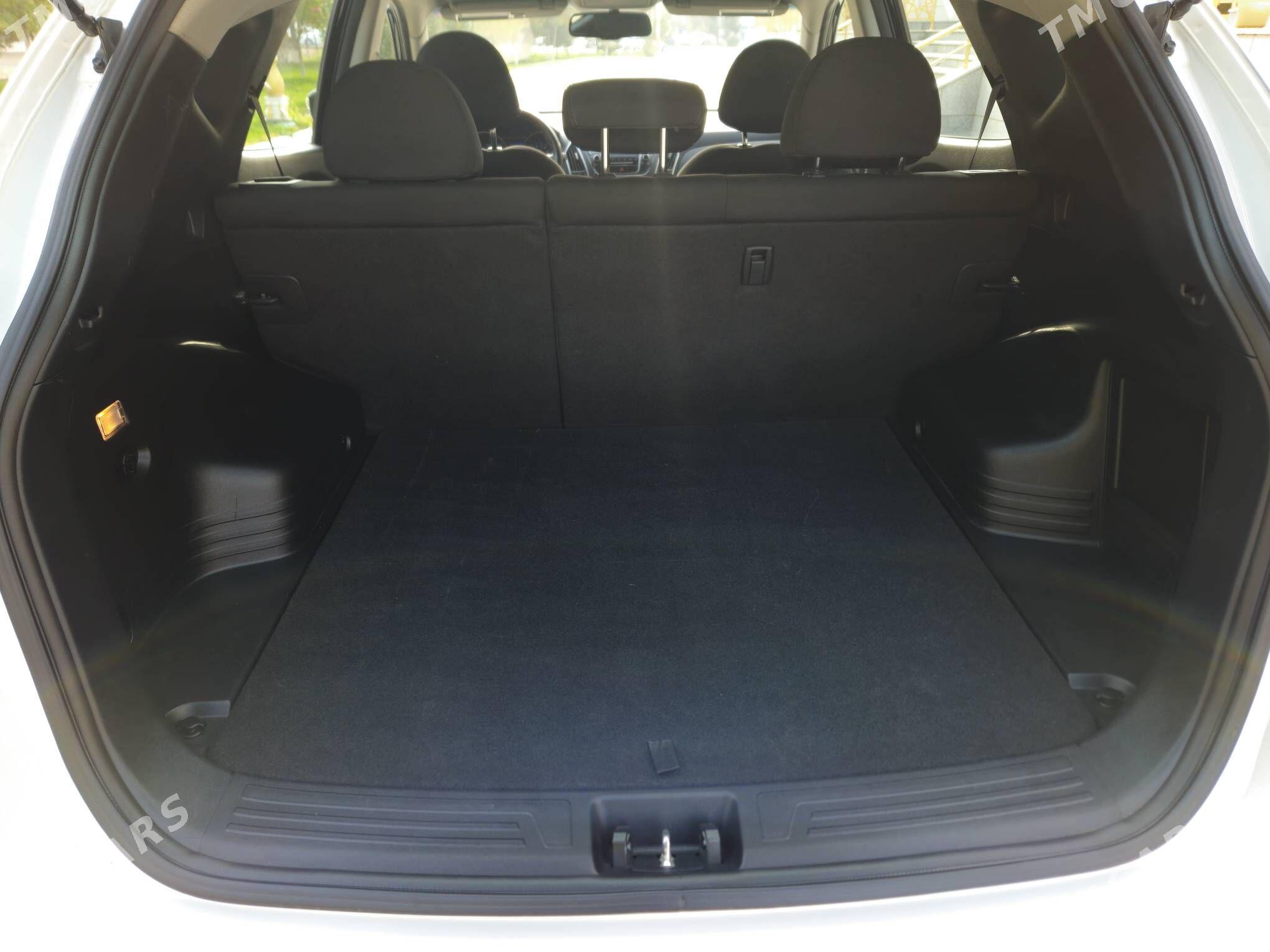 Hyundai Tucson 2012 - 210 000 TMT - Мары - img 8